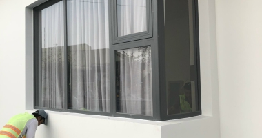 Có Nên Chọn Nhôm Xingfa Giá Rẻ? Kinh Nghiệm Chọn Cửa Bền Đẹp