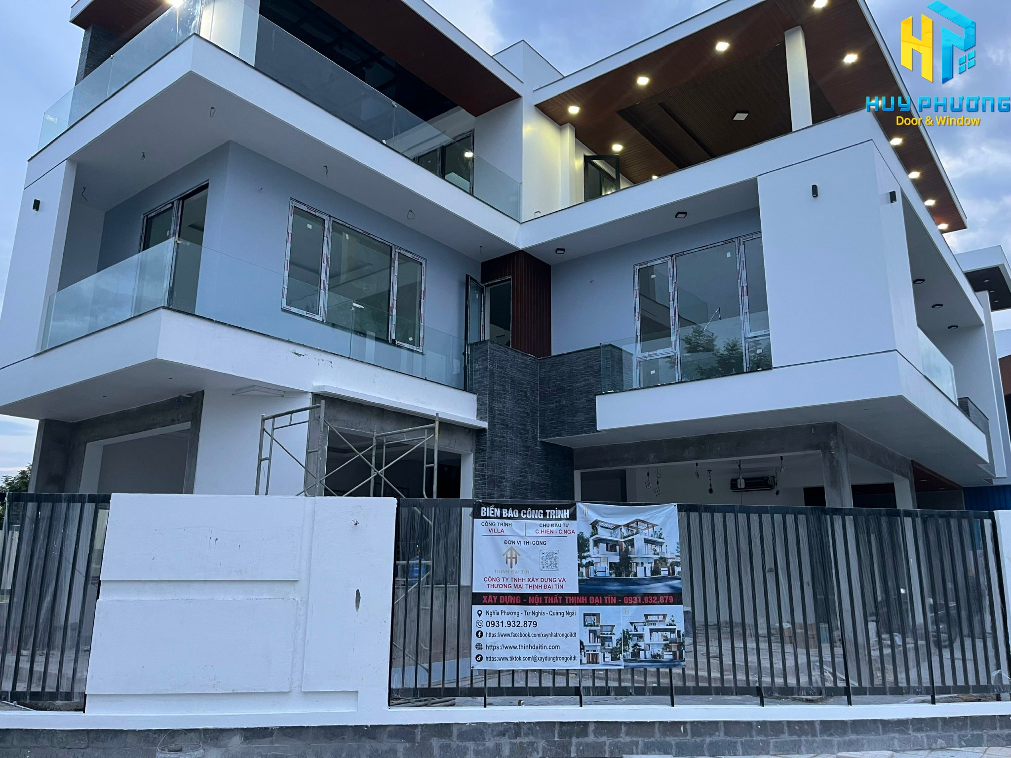 Lắp đặt cửa nhôm Xingfa tại TP Quảng Ngãi