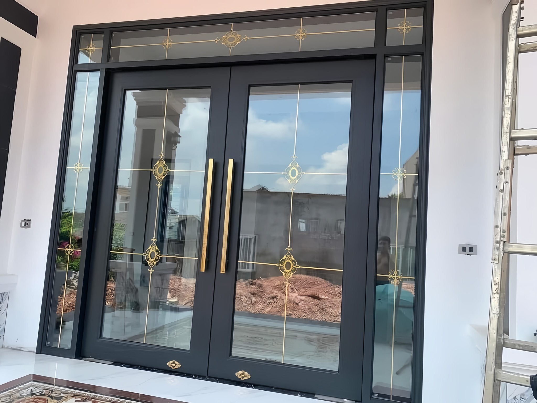 cửa thuỷ lực tại Quảng Ngãi