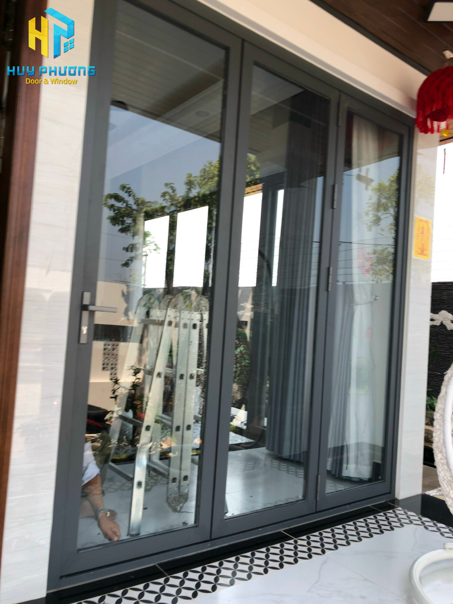 cửa xếp trượt nhôm xingfa hệ 63 quảng ngãi