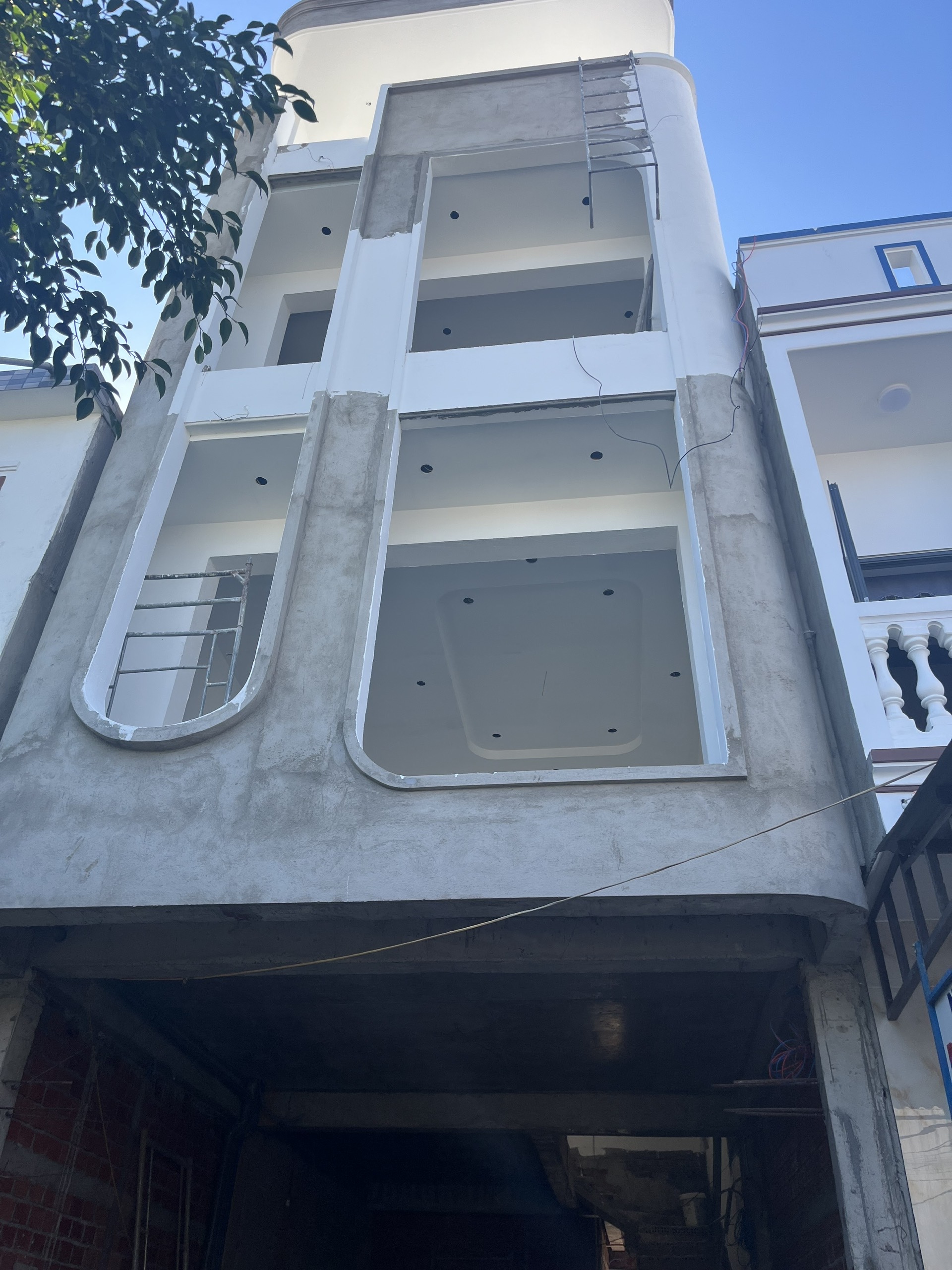 thi công cửa nhôm tại Vệ Giang